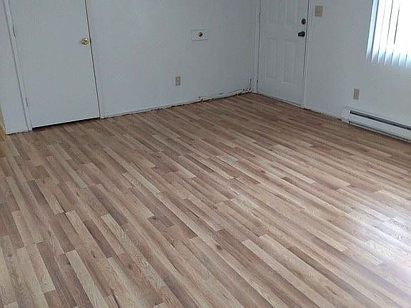 4th image of 818 S 8th Ave