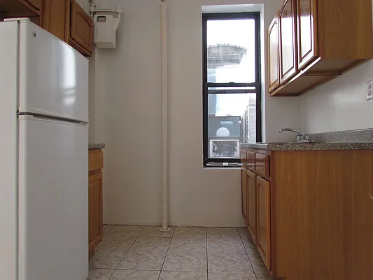 Rented by Landmark Real Estate | media 26