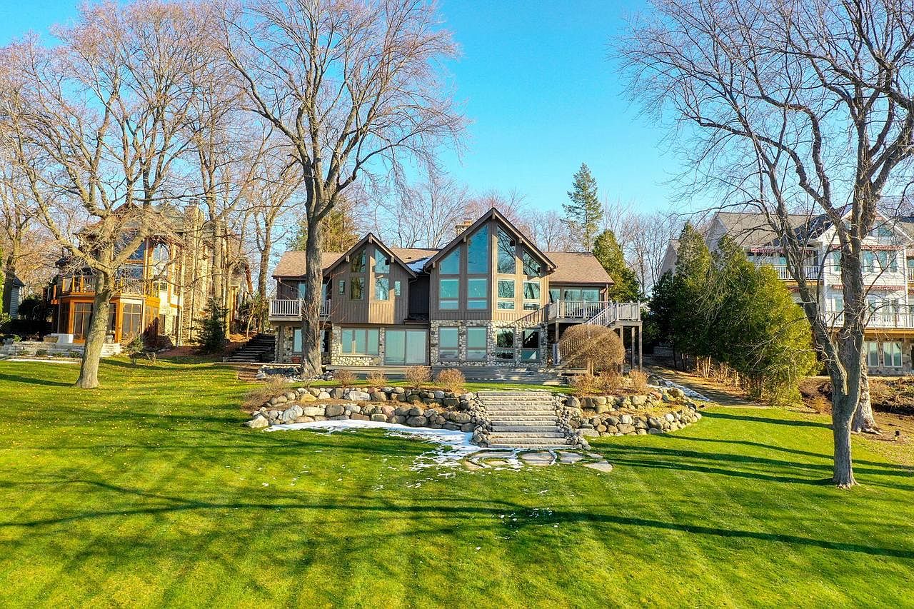 W277N2547 Rocky Point Rd, Pewaukee, WI 53072 Zillow