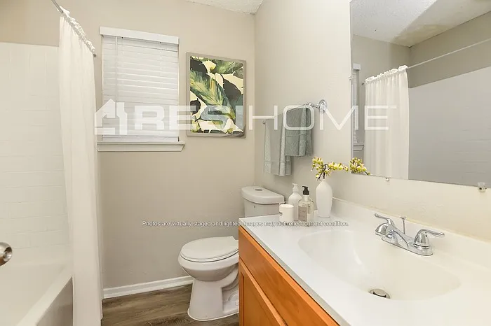 6528 Bernadine St — Photo 11