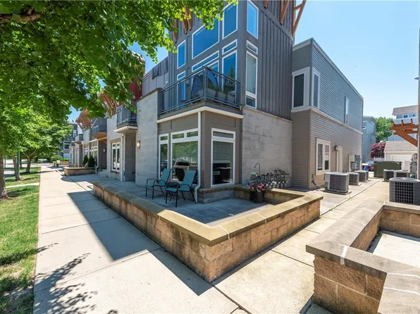 7417 Battery Park Blvd #H7417, Cleveland, OH 44102