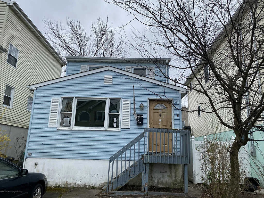 816 3rd St photo 1