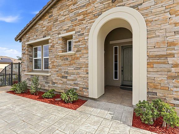 5th image of 1960 Lavender Way