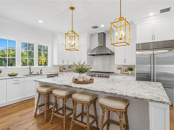 2nd image of 1385 Sunset Point Ln