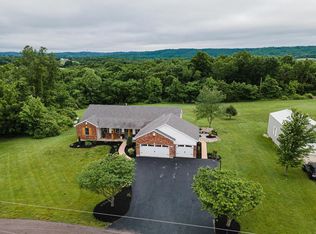 9211 Sandy Farm Dr, Hillsboro, MO 63050