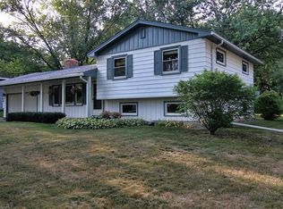 16235 Temple Way, Minnetonka, MN 55345