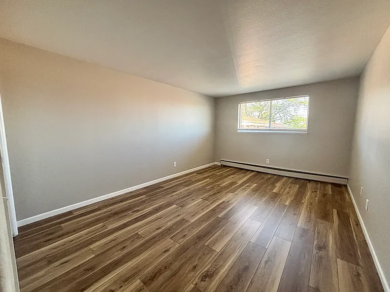 1120 Ann St #11 — Photo 12