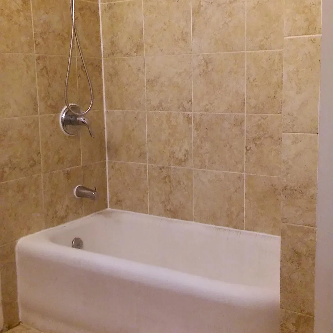 4 bed, 1500 sqft, $700 — Photo 3