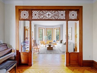 156 Prospect Park W APT 2R, Brooklyn, NY, 11215