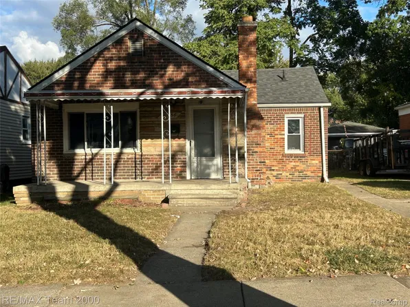 8656 Nightingale Ave, Dearborn Heights, MI 48127