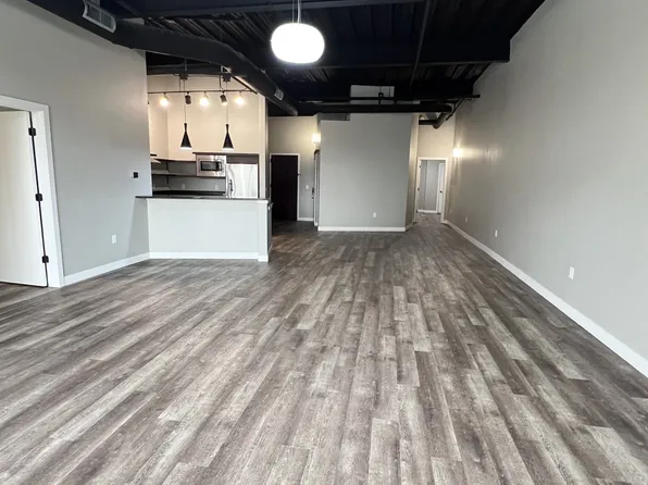 157 S Kalamazoo Mall, Kalamazoo, MI