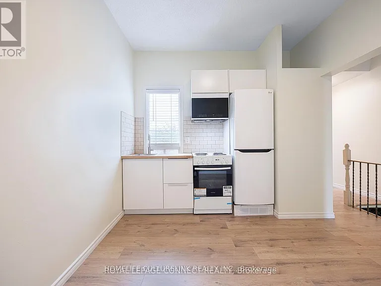 319 Concord Ave #2 — Photo 8