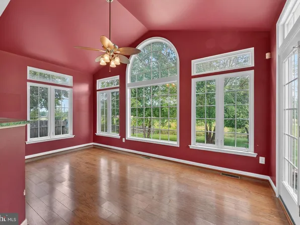 138 Tweedsmere Dr, Townsend, DE 19734