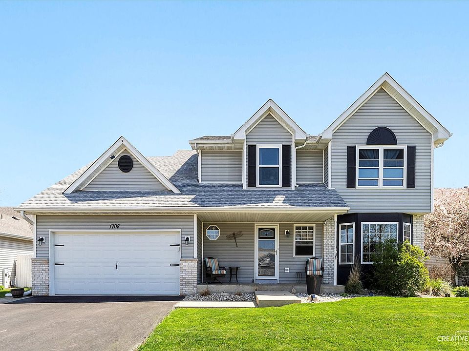 1st image of 1708 Foxfield Dr