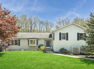 22 Butterfly Ln, Putnam Valley, NY 10579