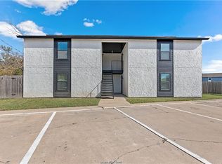 1505 Alpine Cir #A, College Station, TX 77840