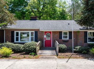 536 Hartness Rd, Statesville, NC 28677