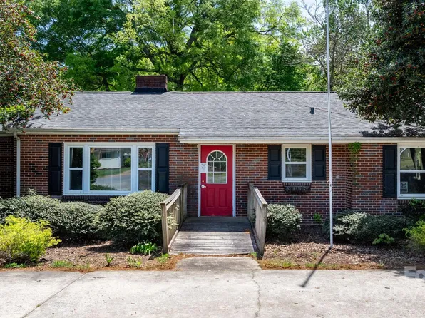 536 Hartness Rd, Statesville, NC 28677