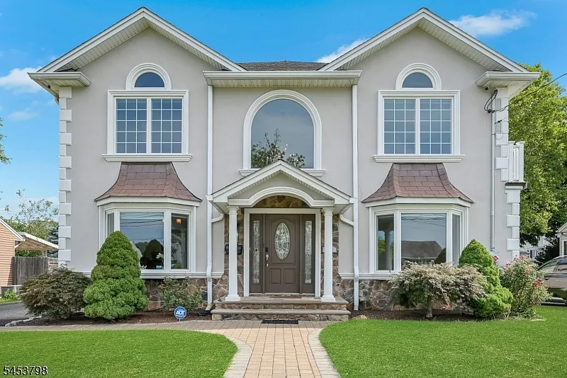 5 bed, 4.0 bath, $6,500 — Photo 3