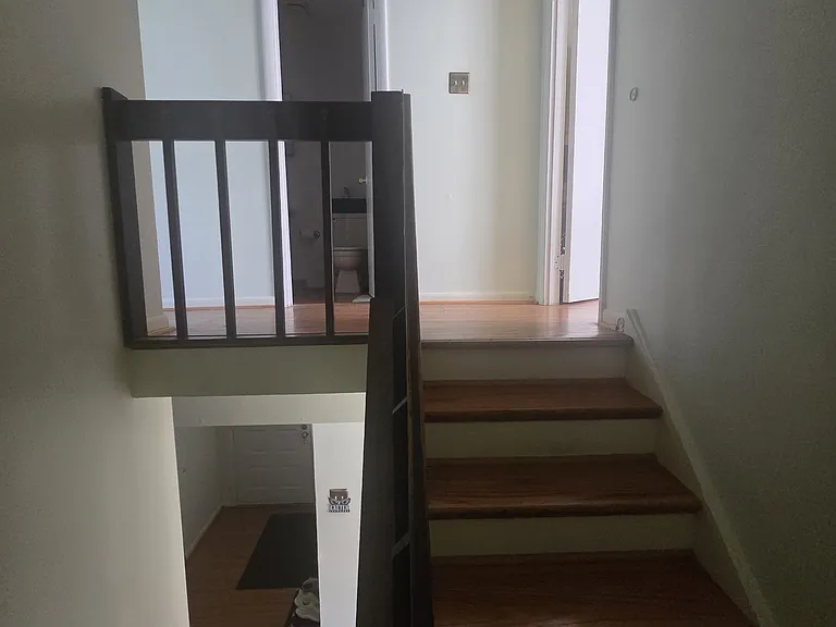 28-6 Wister Way — Photo 5