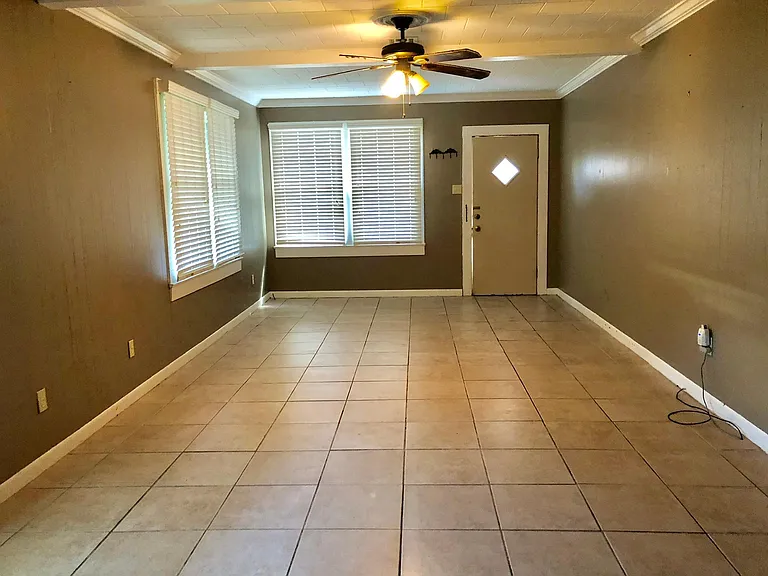 206 Jackson St — Photo 14