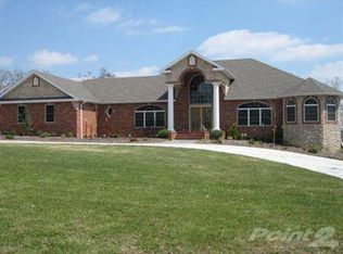 700 Longdrive Ct, Marshfield, MO 65706