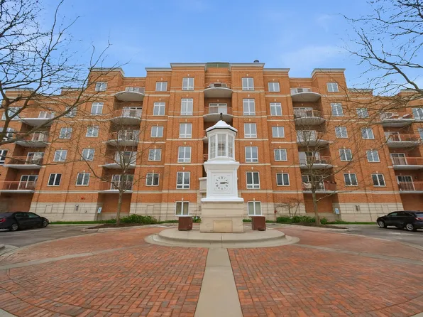 799 Graceland Ave Unit 404A, Des Plaines, IL 60016