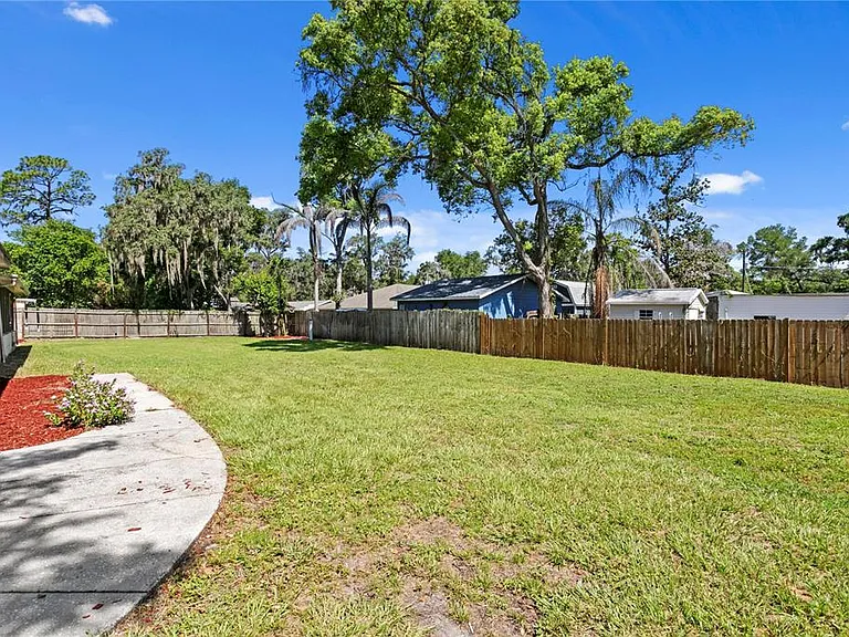 6928 Greenhill Pl — Photo 32