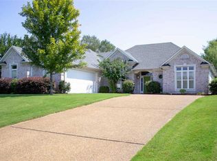 268 Broad Meadow Dr, Jackson, TN 38305