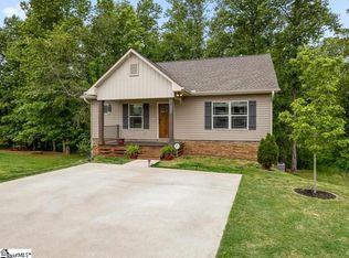229 Frying Pan Ct, Boiling Springs, SC 29316