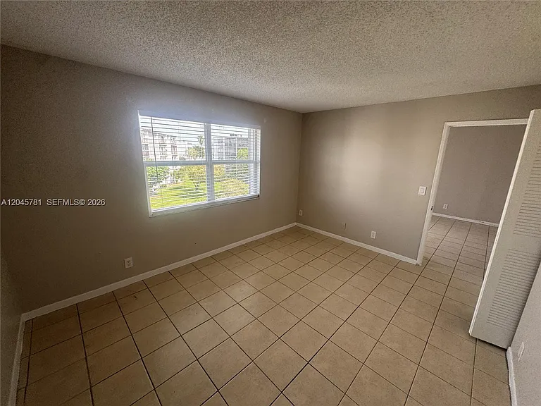 8750 N Sherman Cir #403 — Photo 20