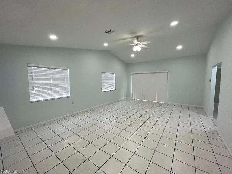 9044 Tangelo Blvd — Photo 3