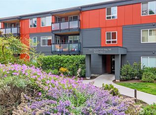 7001 Condominiums, Seattle, WA 98115