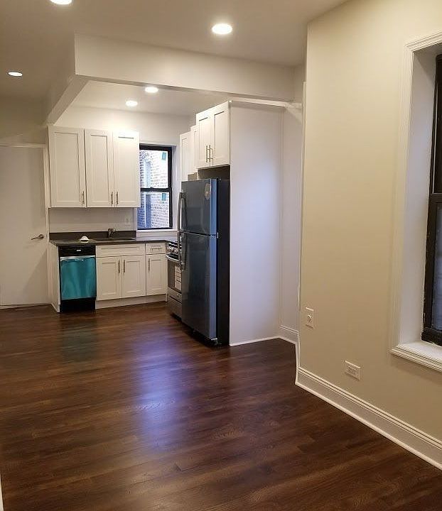 1st image of 327 W 21st St #22E