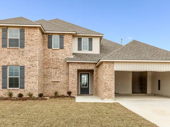 651 Griffiths Ct, Breaux Bridge, LA 70517