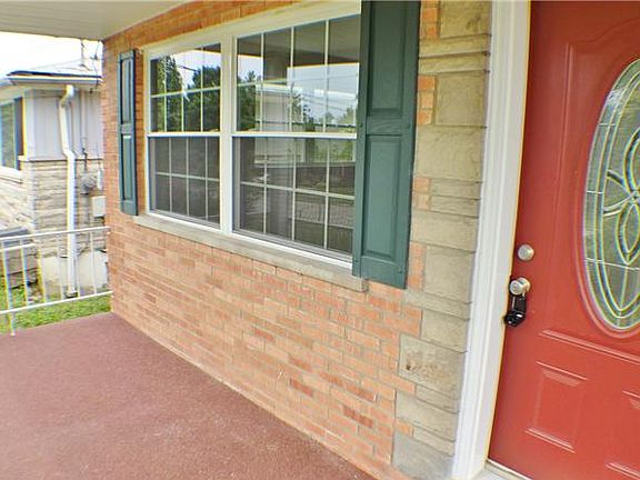 2nd image of 30 Julia Ave
