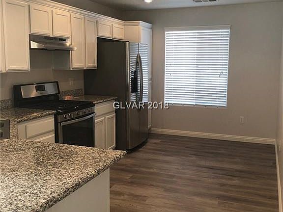 2nd image of 5083 Groveland Ave #0