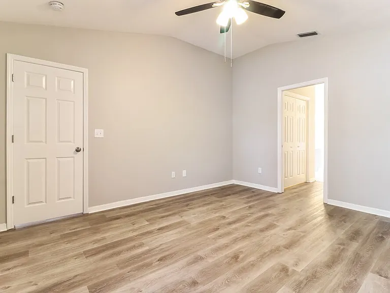 3304 Pin Oak Ln — Photo 10