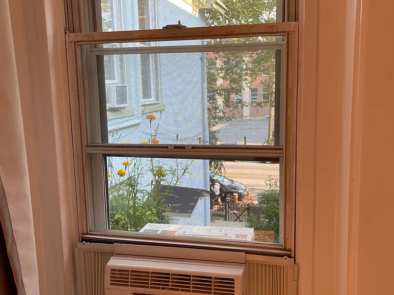 512 S 41st St #8 — Photo 59