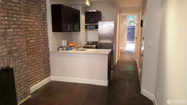 Rented by Oxford Property Group | media 26