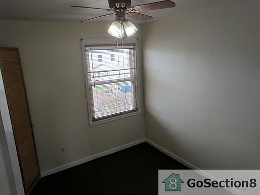 5th image of 936 N Central Dr