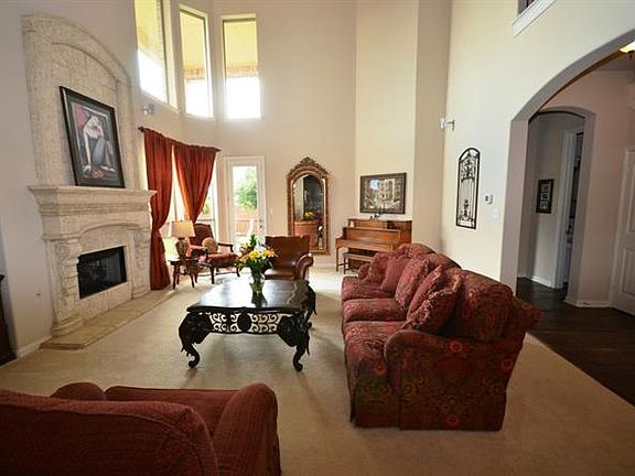 5th image of 1039 Hot Springs Dr
