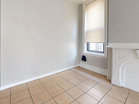 4th image of 363 E Chelten Ave APT 1