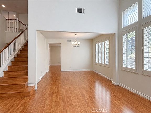 3rd image of 4575 Willowbend Ct