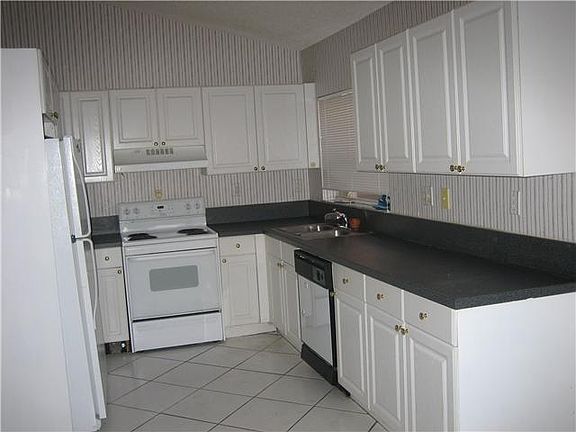 3rd image of 18501 NW 55th Ave