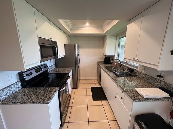 3rd image of 2512 Newbolt Dr