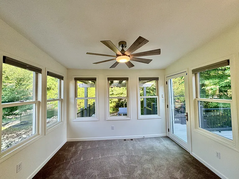 220 Konawa Ln — Photo 11