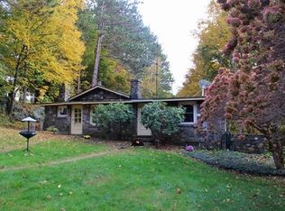 28 B Old Albany Rd, Greenfield, MA 01301