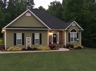 165 Hickory Hollow Dr, Fayetteville, GA 30214