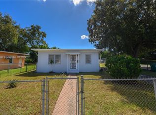 1798 NW 52nd St, Miami, FL 33142